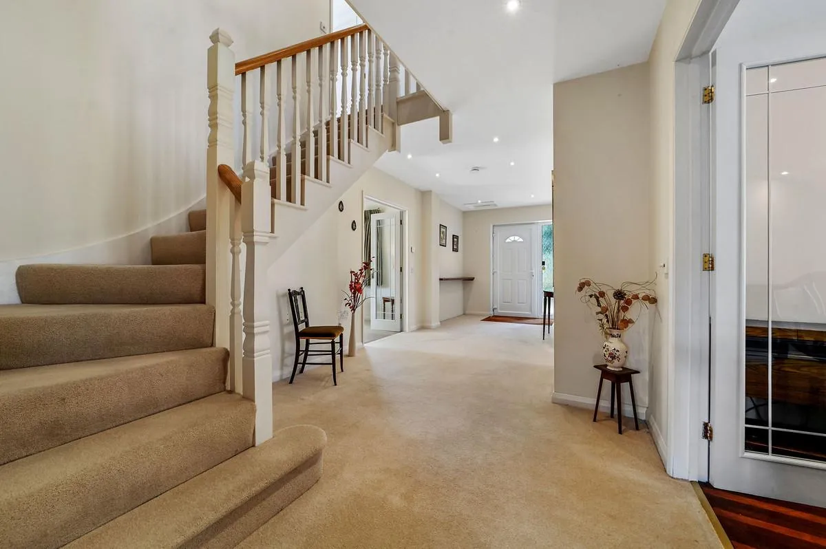 Oak Tree Close, Hollesley, IP12, photo 13
