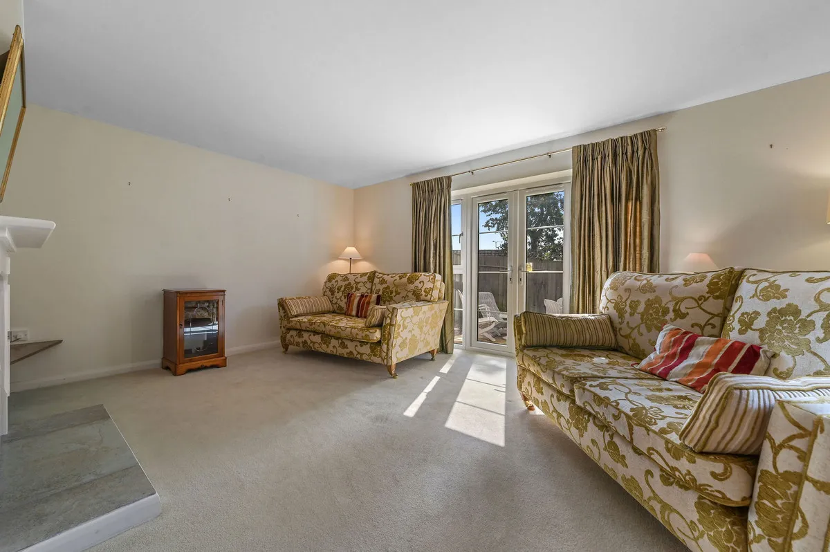 Oak Tree Close, Hollesley, IP12, photo 4