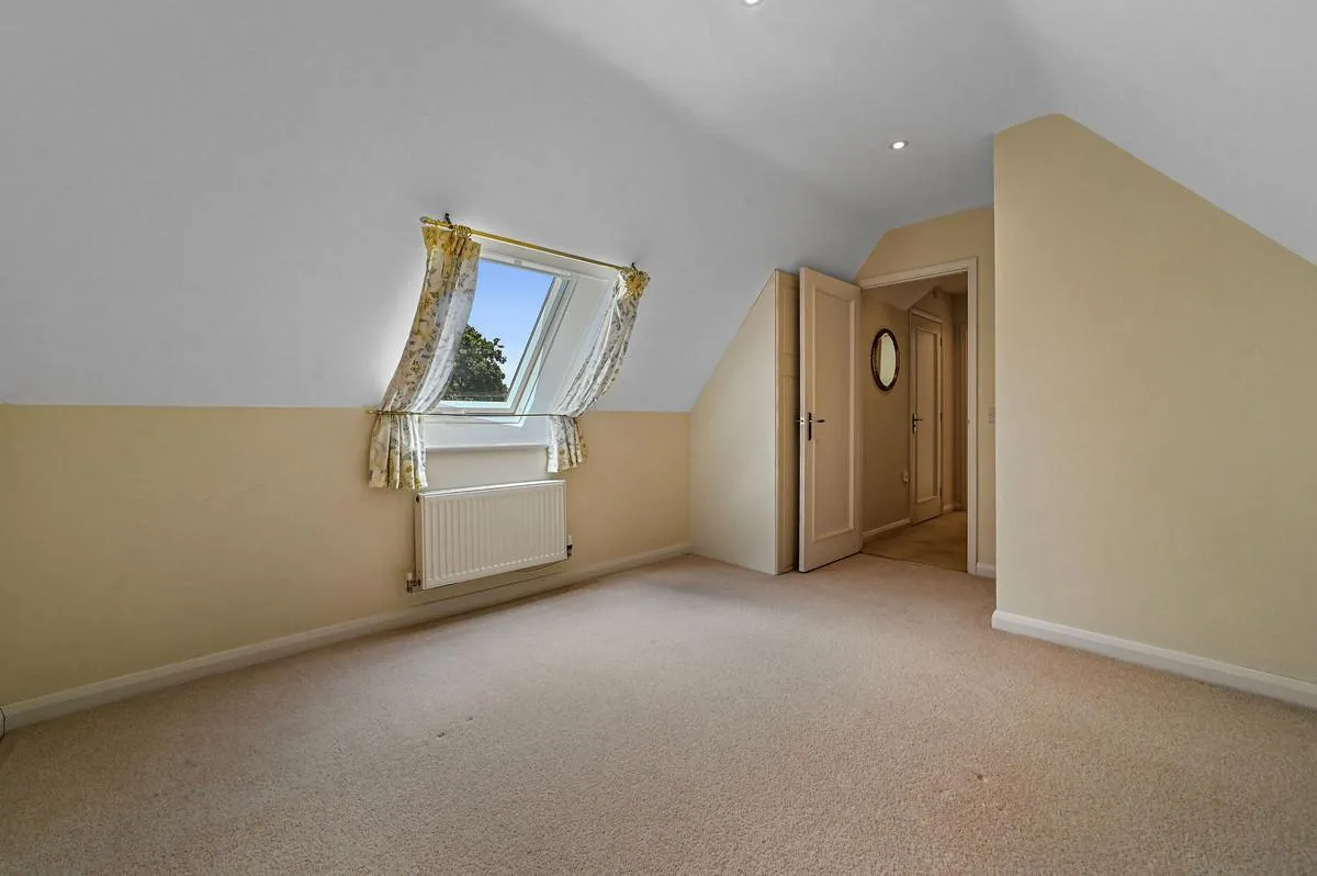 Oak Tree Close, Hollesley, IP12, photo 17