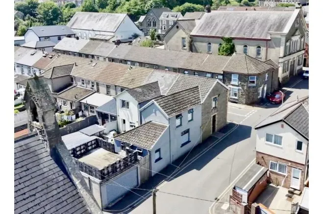 Gilmour Street, Tonypandy, photo 4