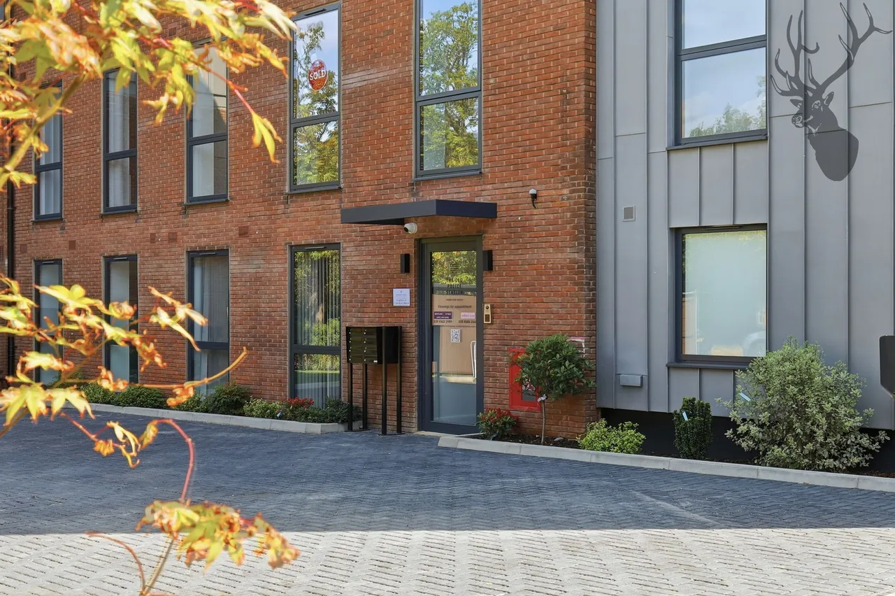 Woodford Green, IG8, photo 20