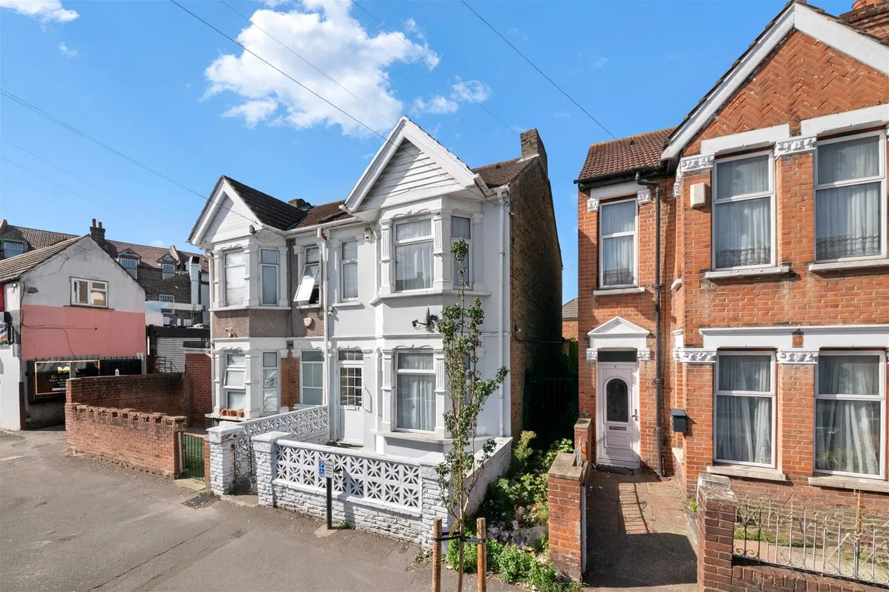 Northcote Avenue, Southall, photo 18