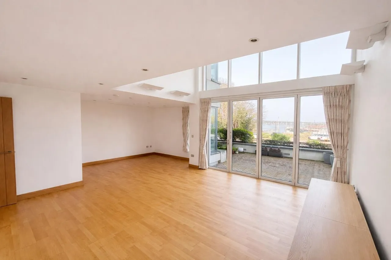 Pier Road, Gillingham, photo 6