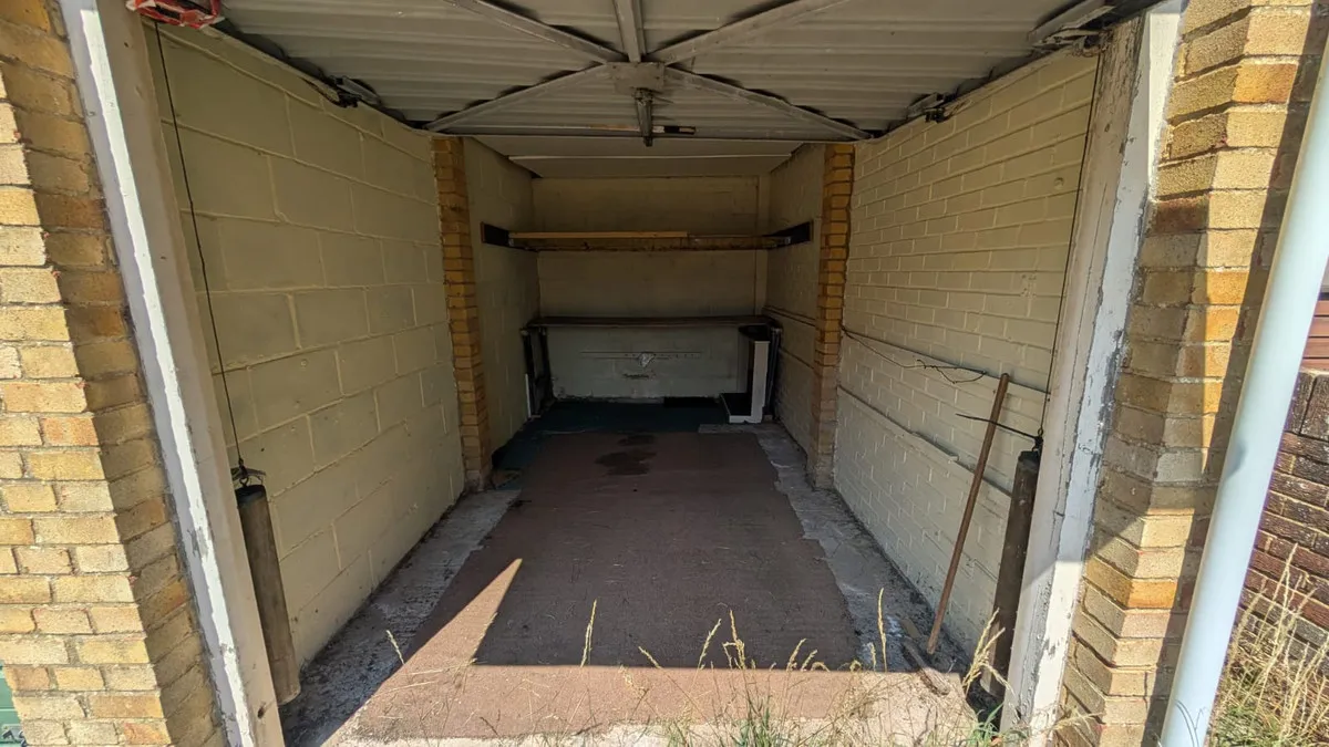 Osmonde Close, Worthing, BN14, photo 2