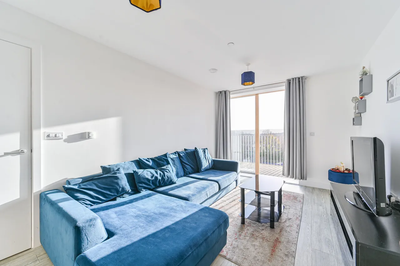 1 bed flat for sale, London, SE28
