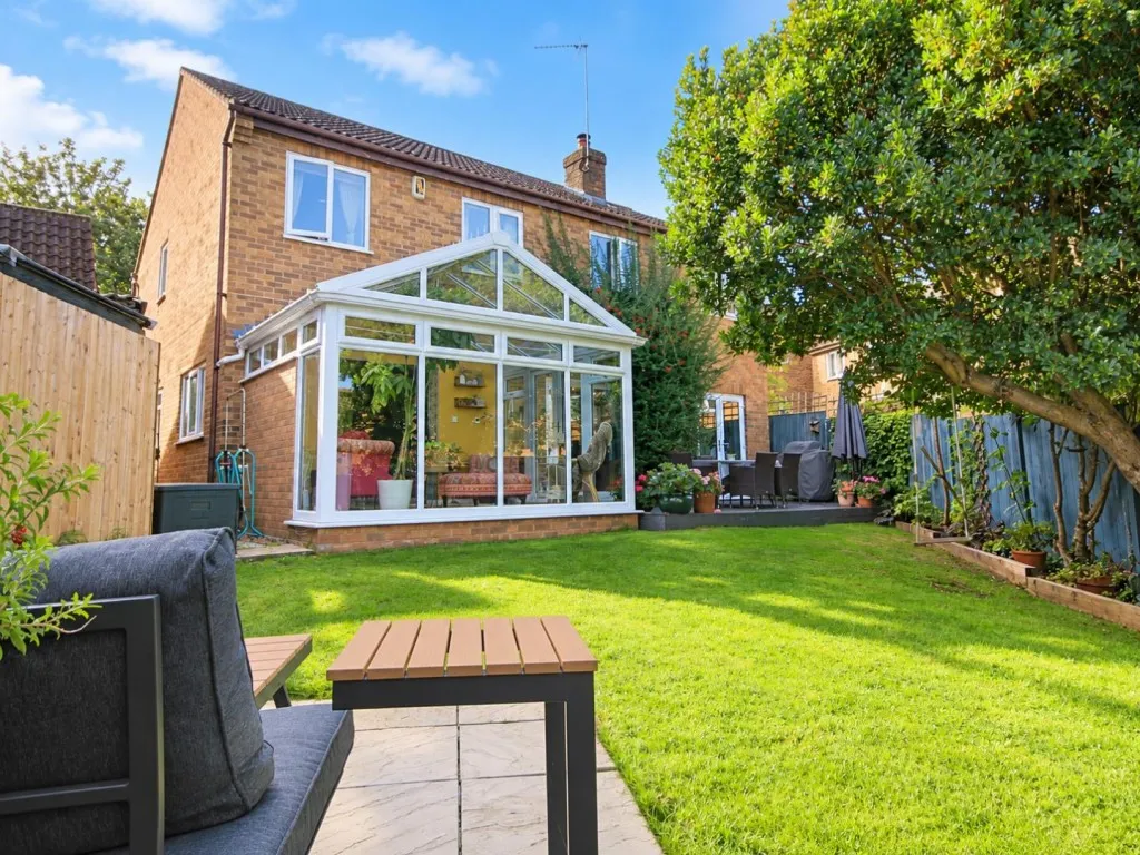 Holcot Road, Brixworth, photo 24
