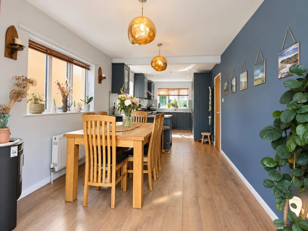 Holcot Road, Brixworth, photo 12