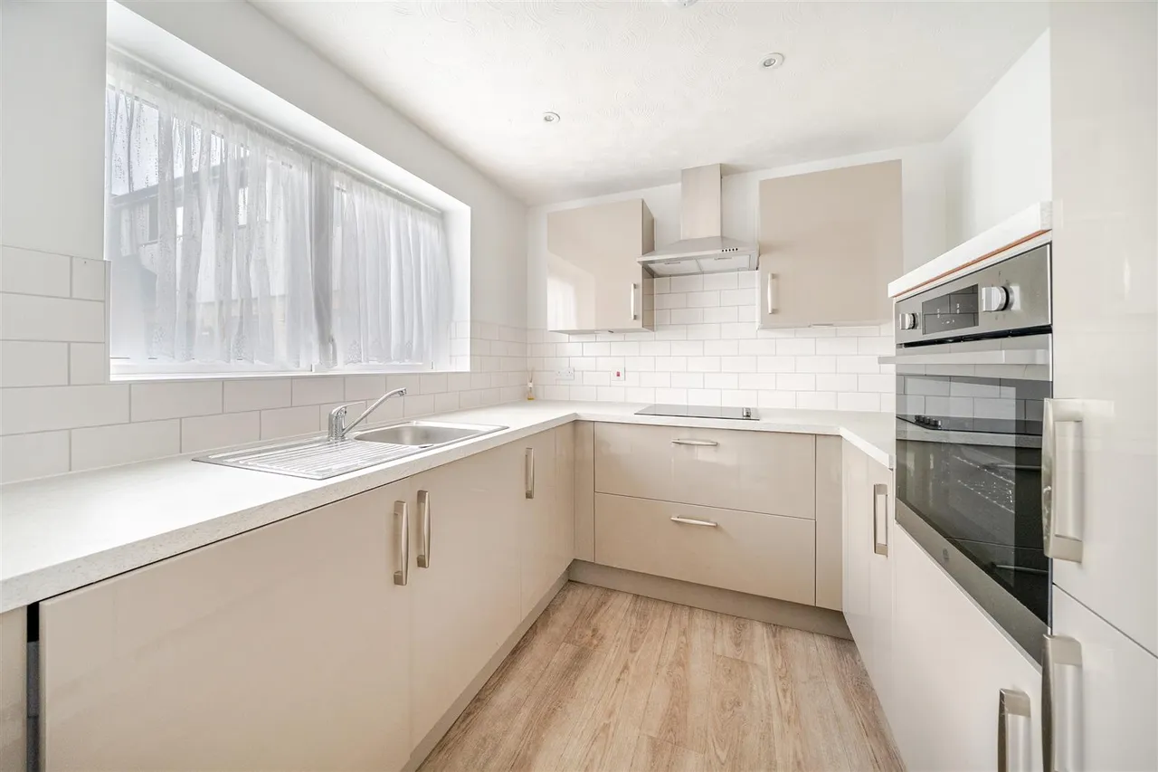 Tangier Way, Taunton, TA1, photo 5