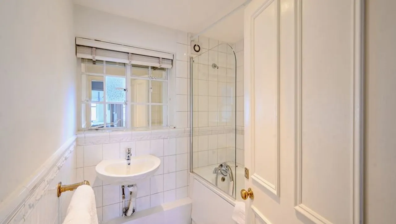 Fulham Road, Kensington & Chelsea, SW3, photo 7