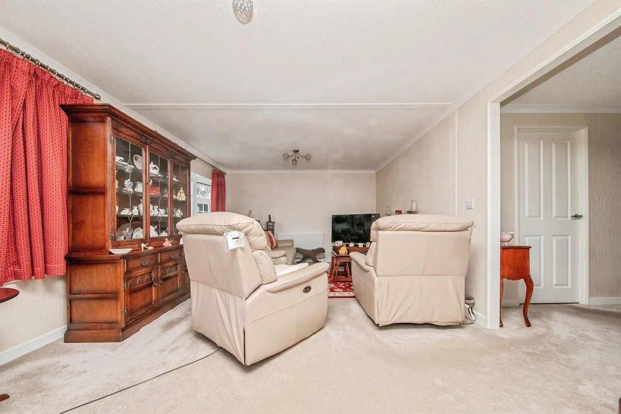 Heathlands Park, Rushmere St. Andrew, Ipswich, photo 7