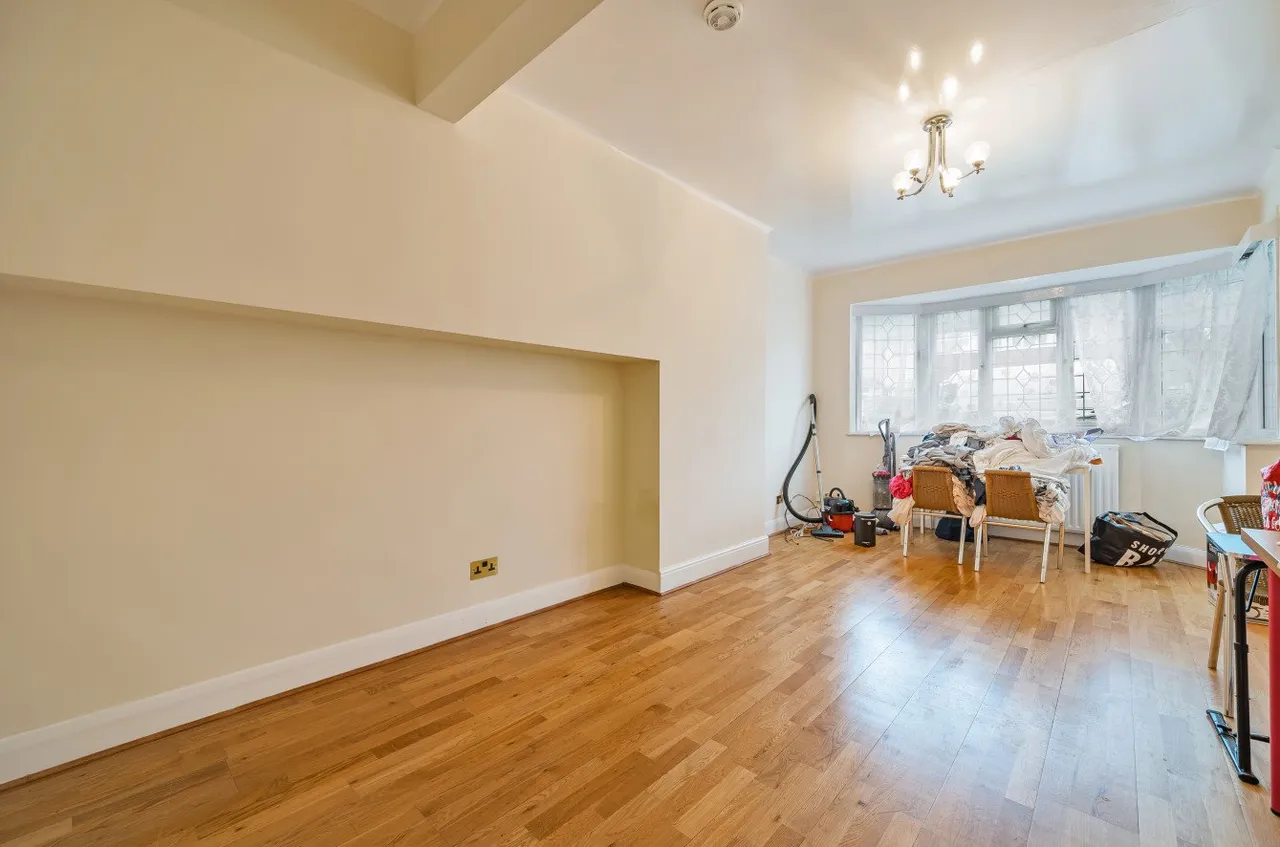 Longhill Road, Catford, SE6, photo 9