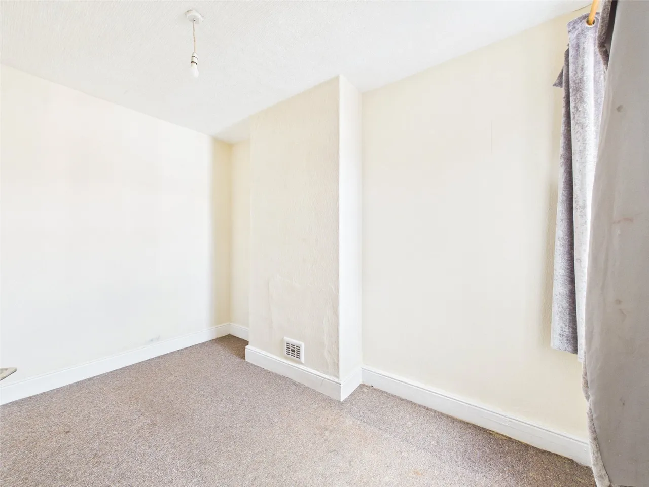 Longden Road, Longsight, M12, photo 12