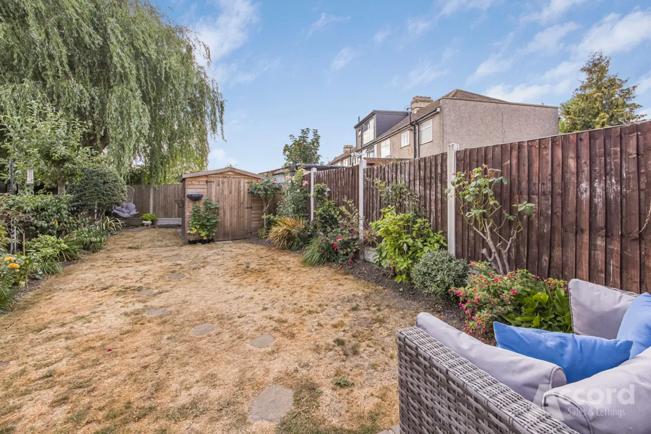 Seabrook Gardens, Romford, RM7, photo 35