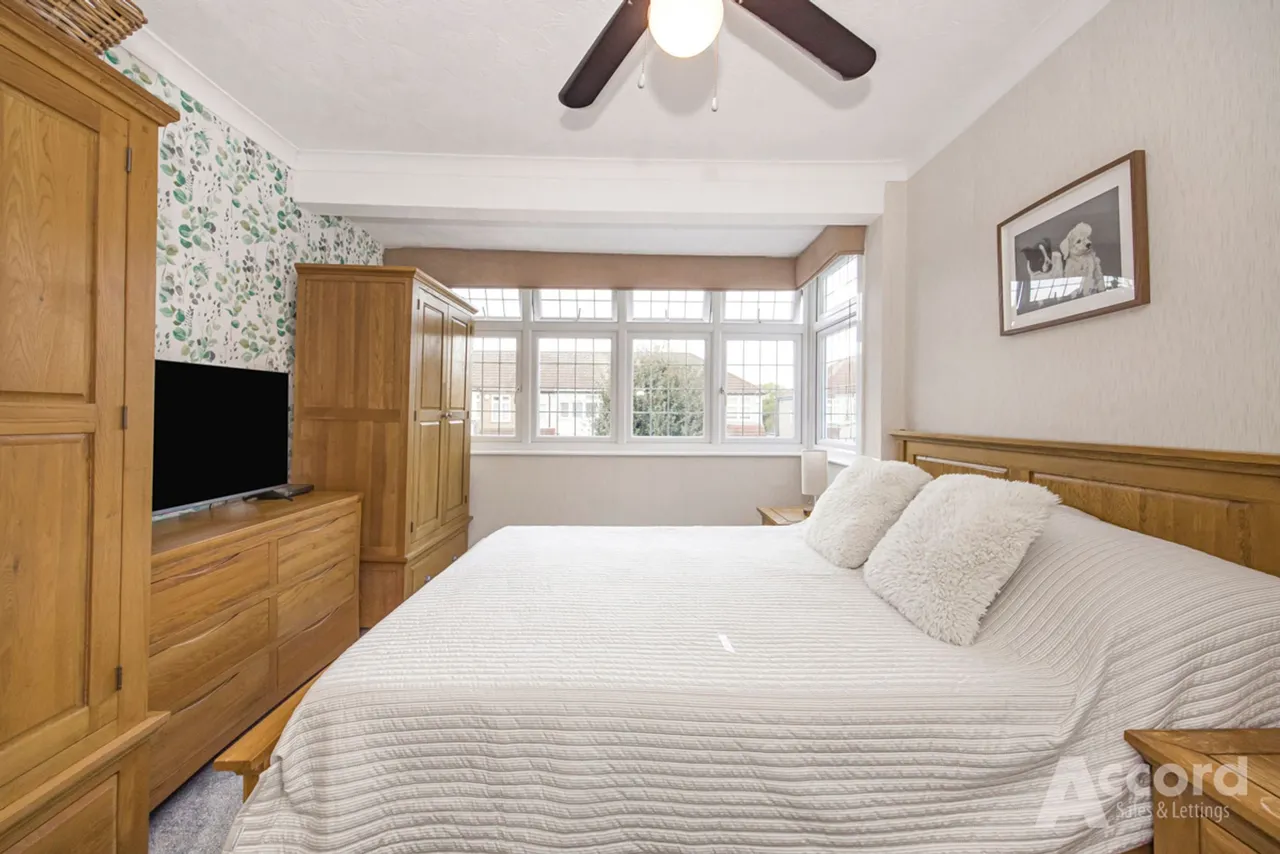 Seabrook Gardens, Romford, RM7, photo 29