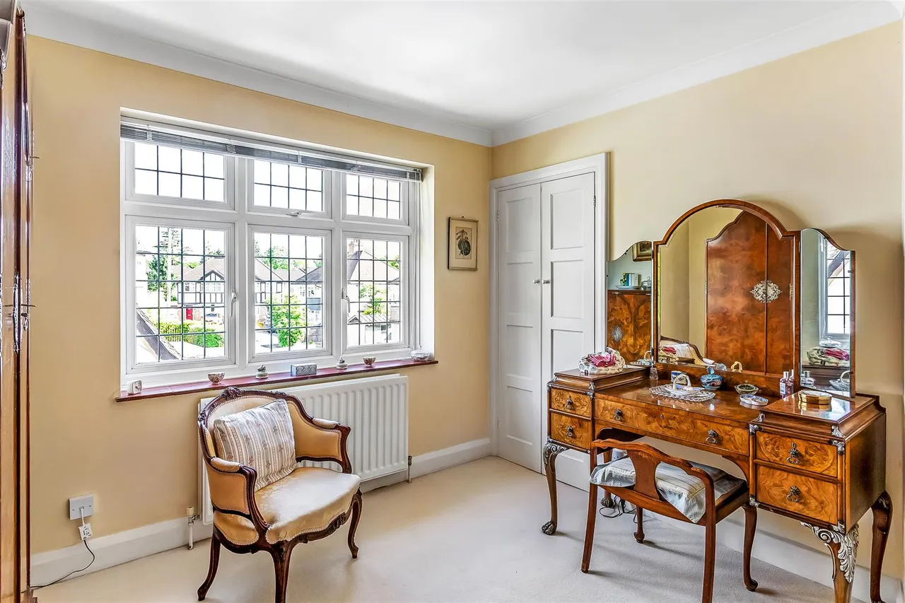 Gaywood Road, Ashtead, KT21, photo 14