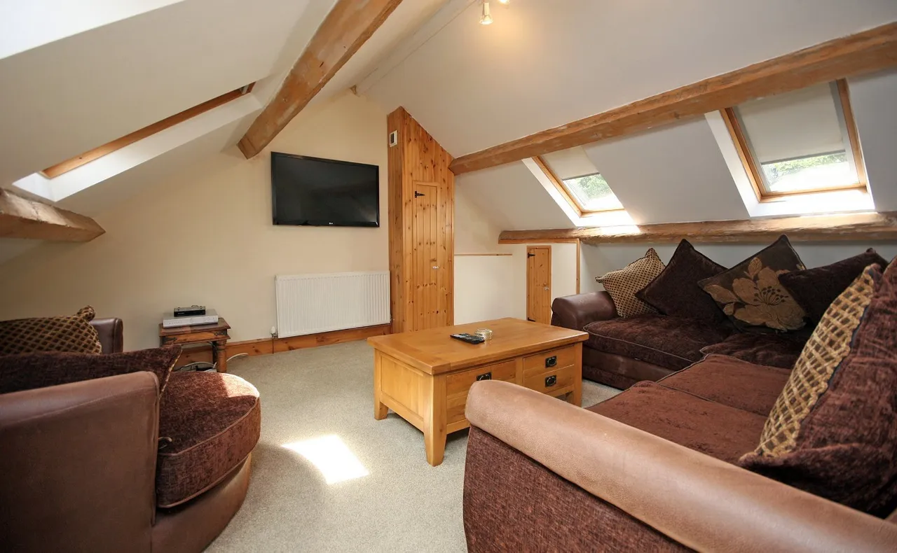 Glanhwfa Road, Llangefni, photo 31