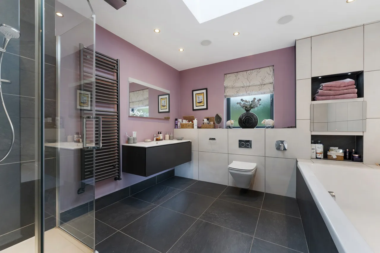 Old Hall Close, Higher Walton, WA4, photo 16