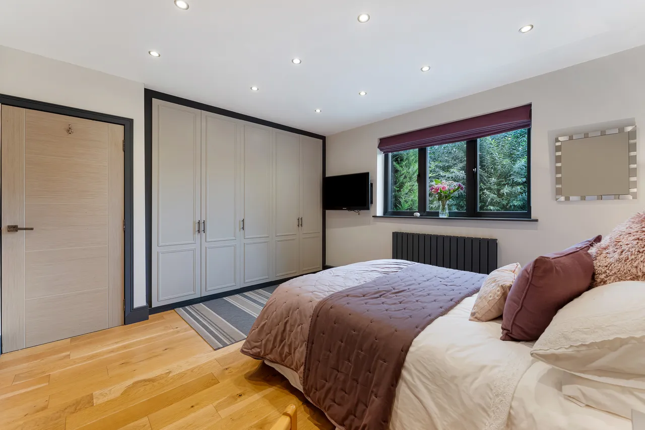 Old Hall Close, Higher Walton, WA4, photo 12