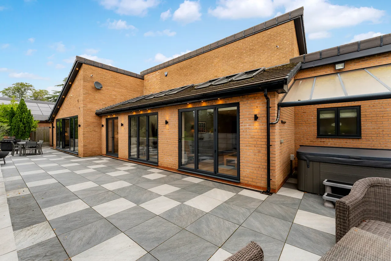 Old Hall Close, Higher Walton, WA4, photo 14