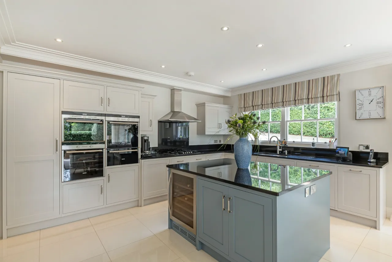 Virginia Water, Surrey, GU25 4AY, photo 5