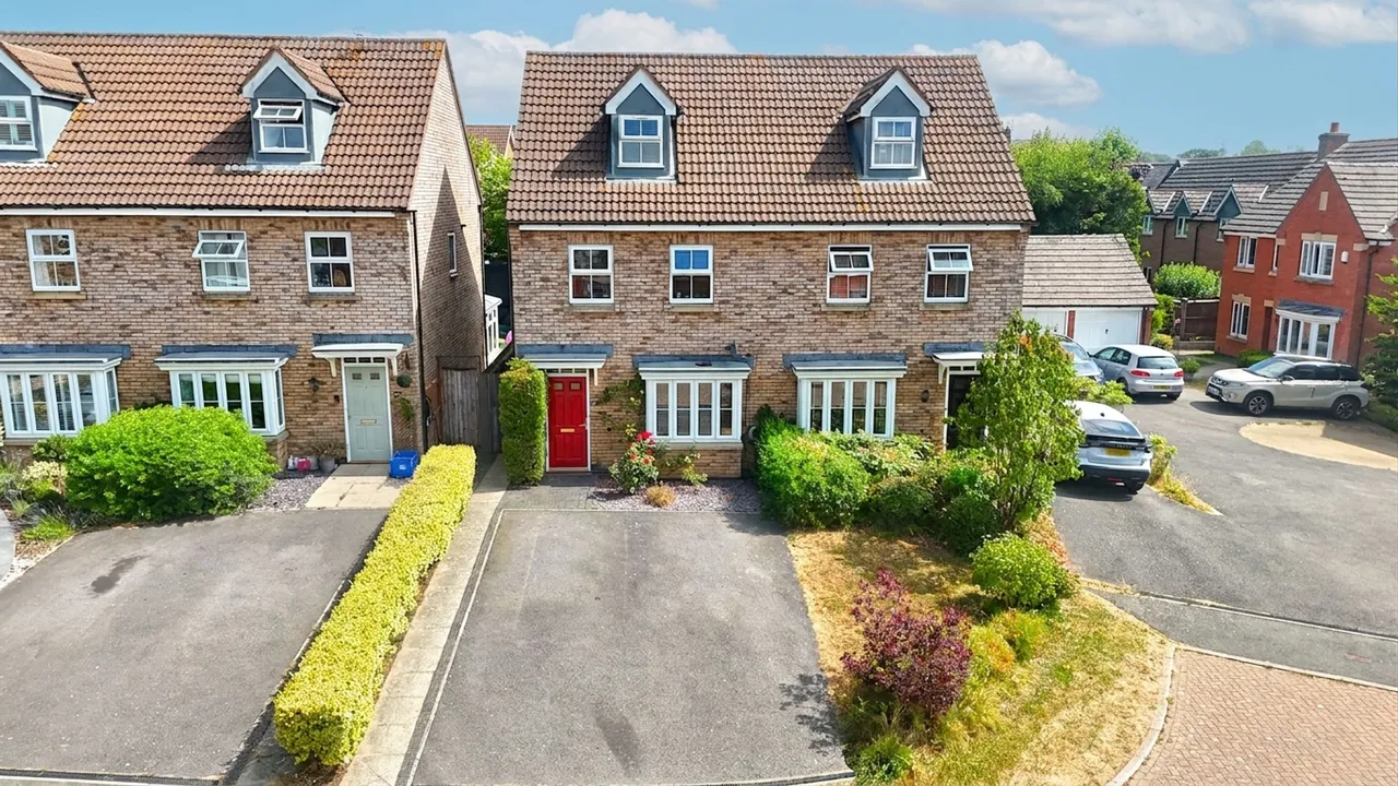 Weare Close, Billesdon, LE7, photo 4