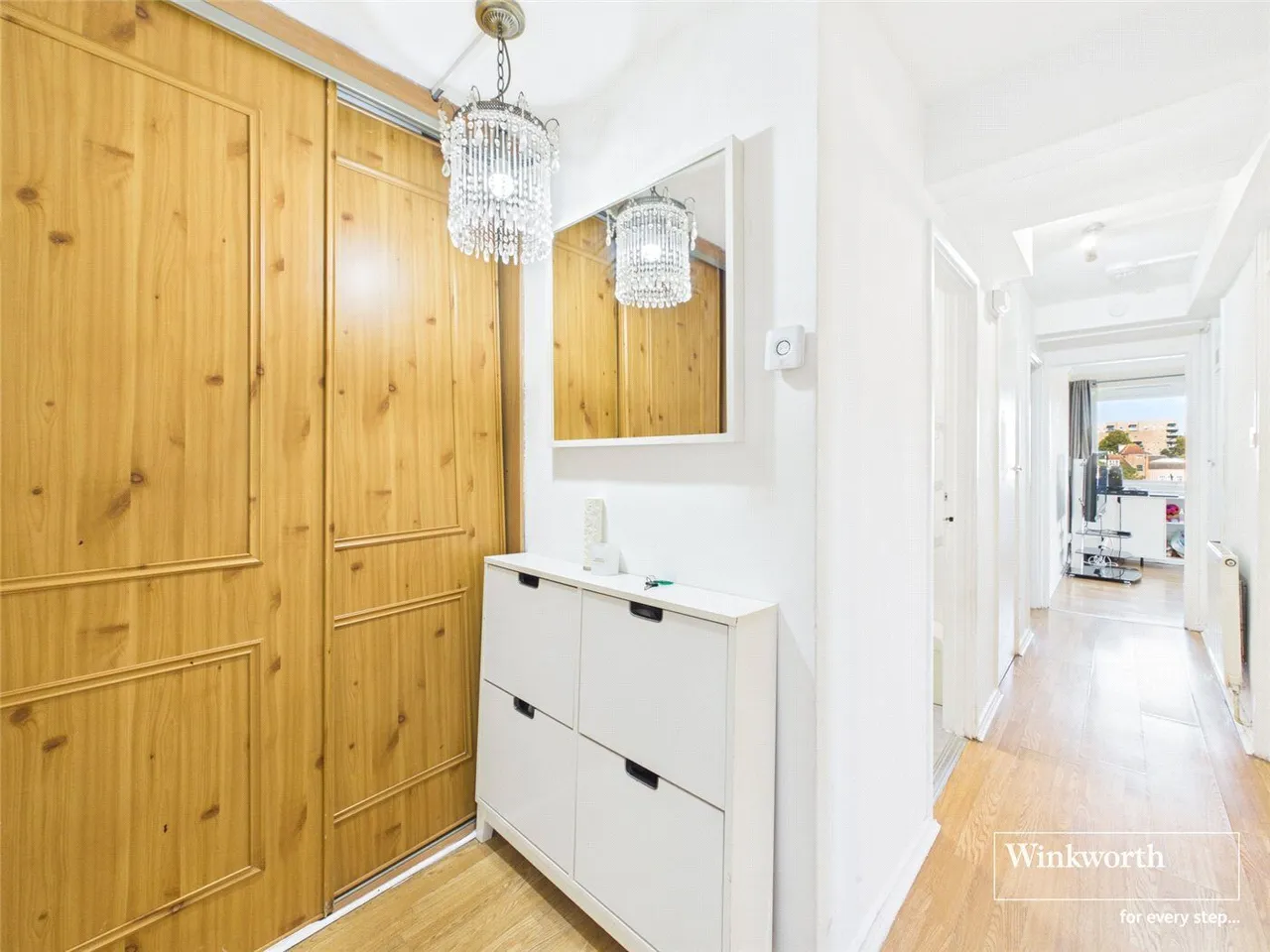 Longford Court, Belle Vue Estate, NW4, photo 6