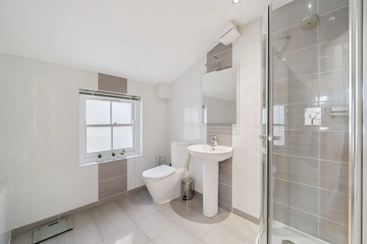 Tunley Road, London, SW17, photo 9