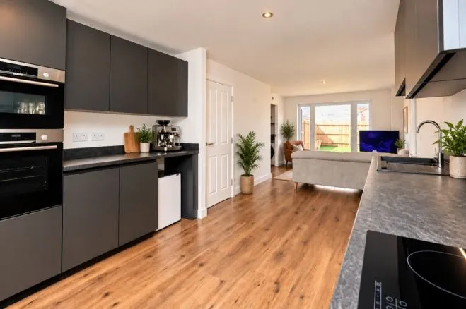 Tay Road, Leicester, LE19, photo 2