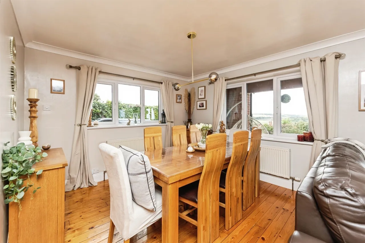 Hacking Lane, South Elmsall, PONTEFRACT, photo 7