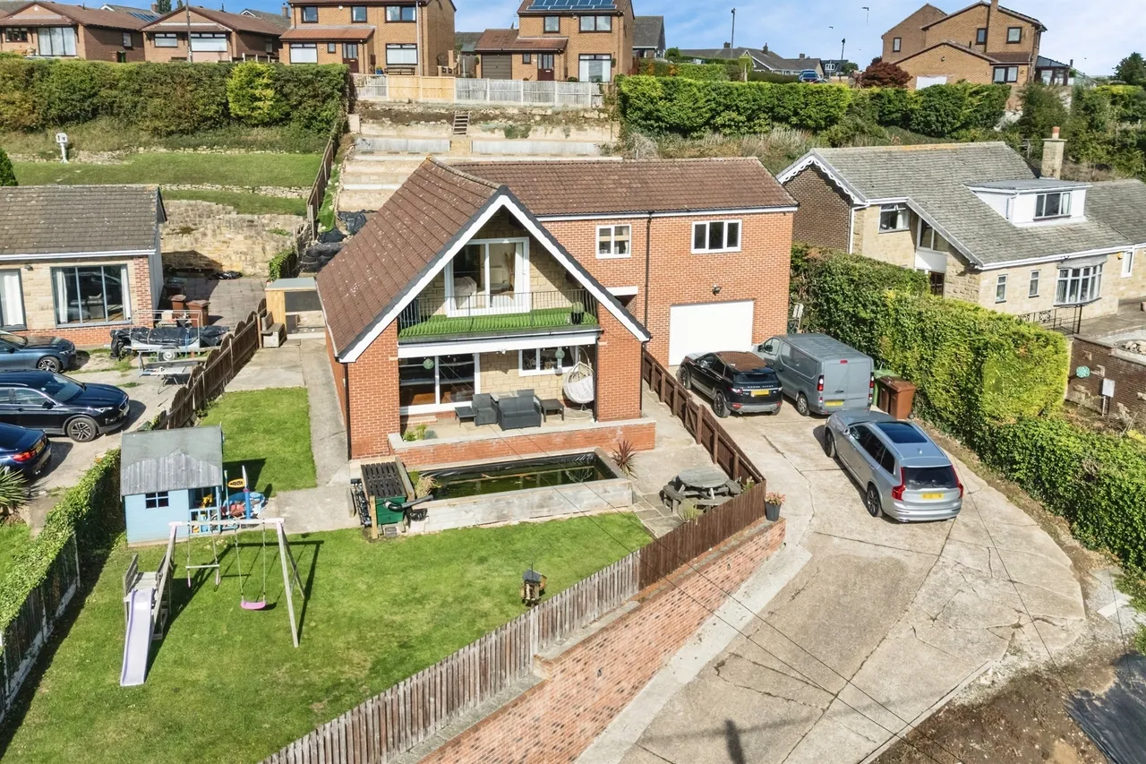 5 bed house for sale — Hacking Lane, South Elmsall, PONTEFRACT
