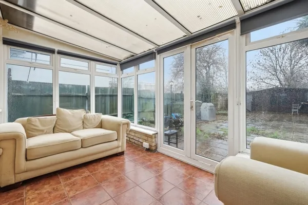 Spring Gardens, Romford, RM7 9LR, photo 10