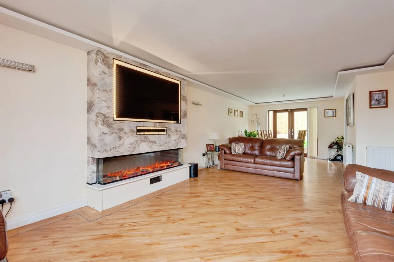 Barnside Court, Liverpool, L16, photo 3