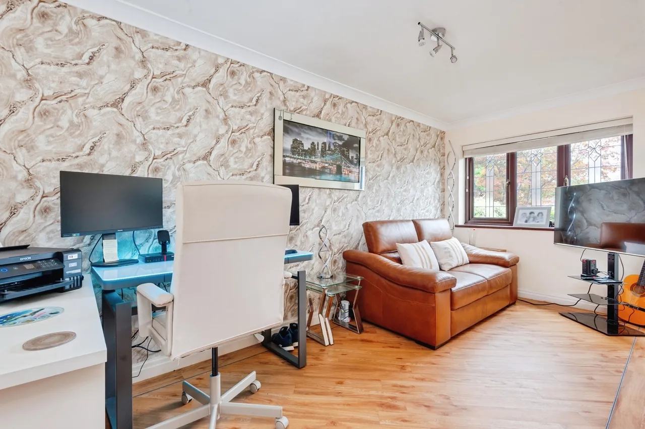Barnside Court, Liverpool, L16, photo 11