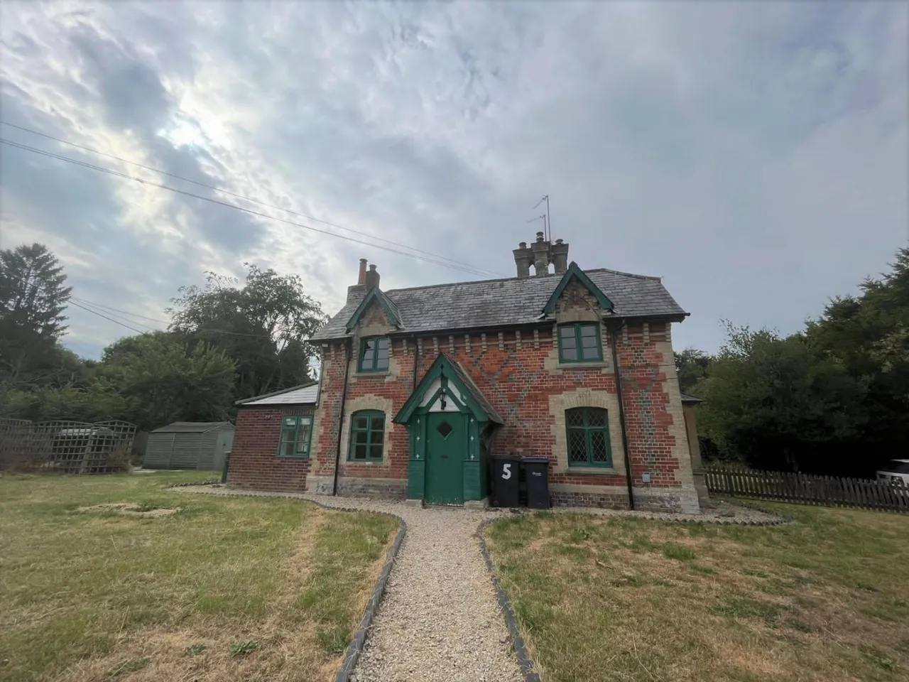 2 bed property to rent — Durley, Marlborough, Wiltshire, SN8 3AZ