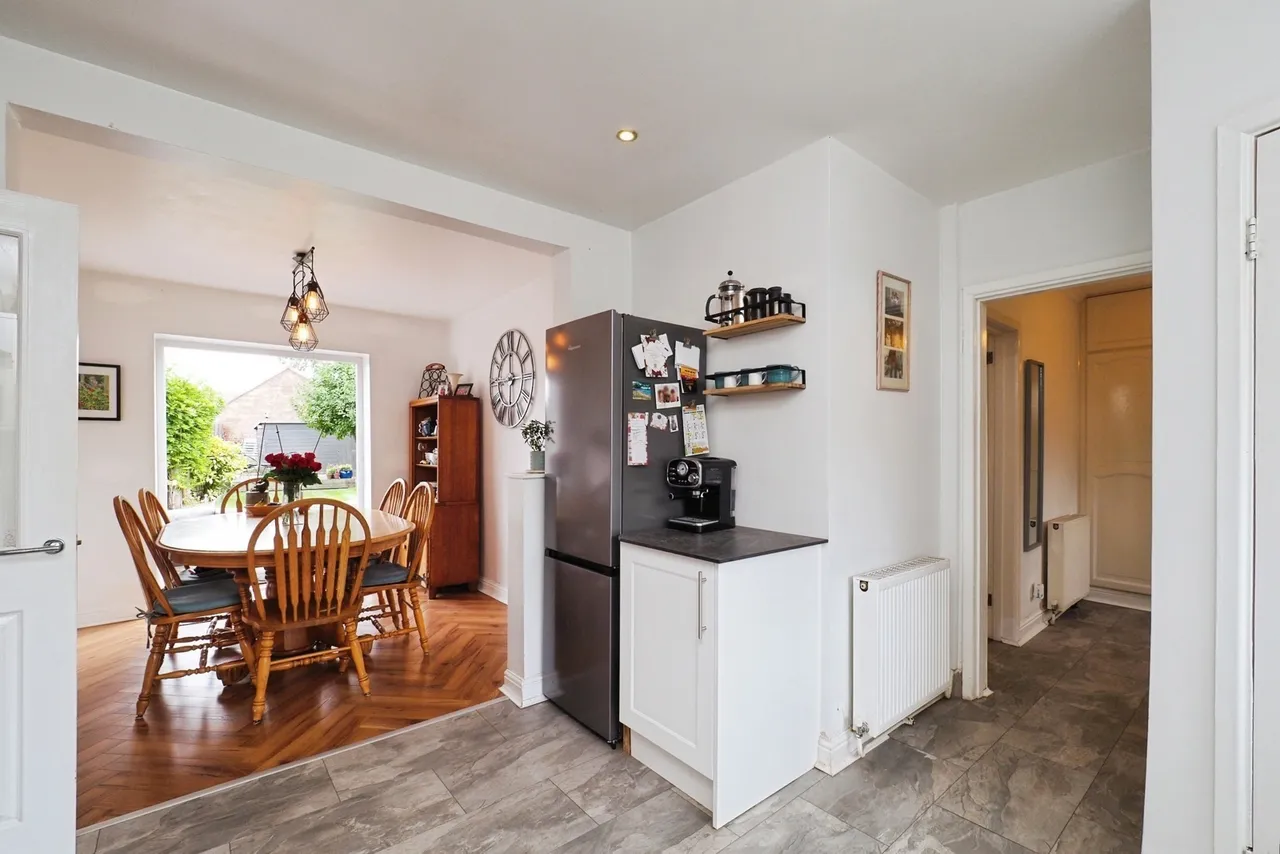 Sunnyside Road, Chilwell, Nottinghamshire, NG9, photo 6