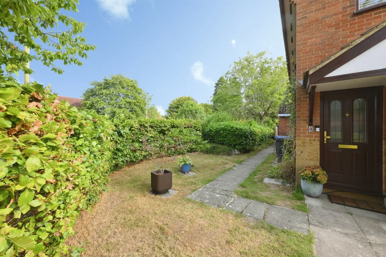 Rivenhall End, Welwyn Garden City, photo 12