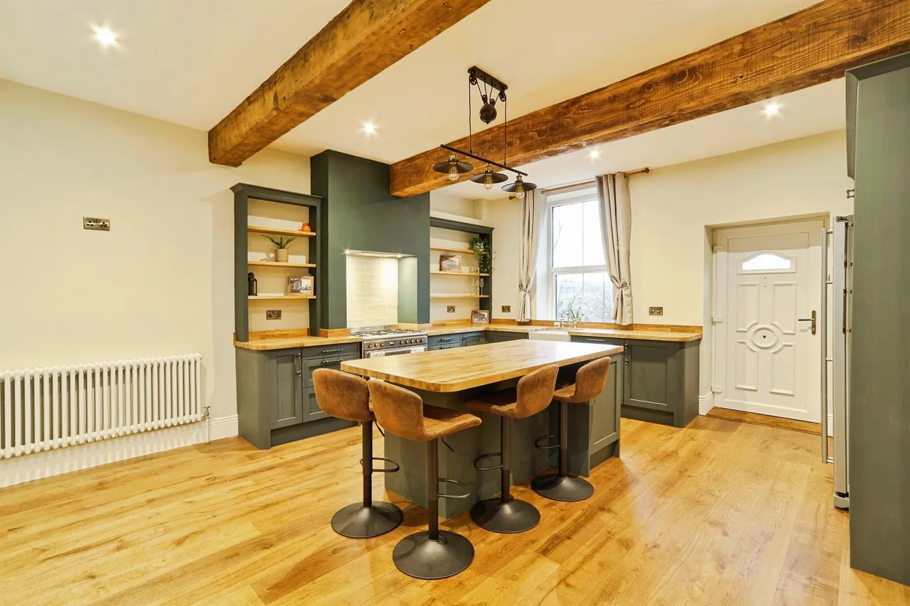 Hebden Bridge Road, Oxenhope, Keighley, photo 2