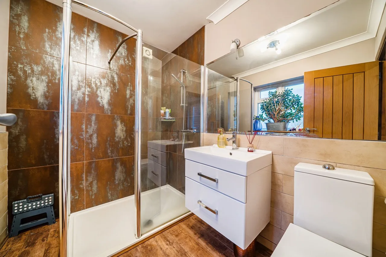 Eton Road, BR6, photo 8