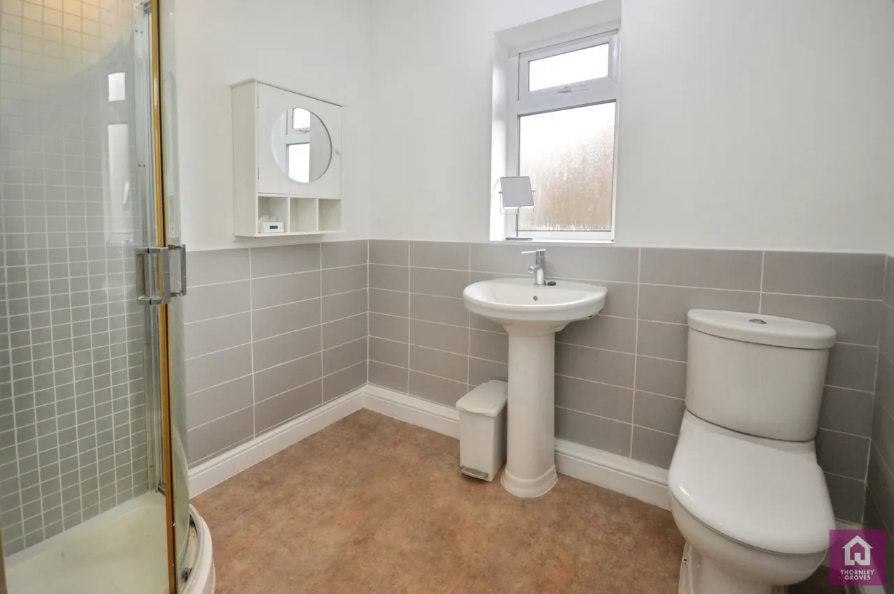 Cuckoo Lane, Prestwich, M25, photo 7