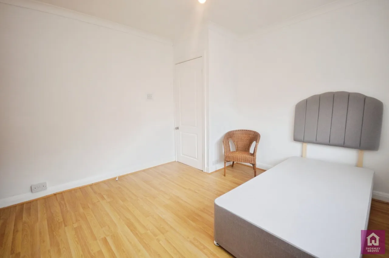 Cuckoo Lane, Prestwich, M25, photo 10