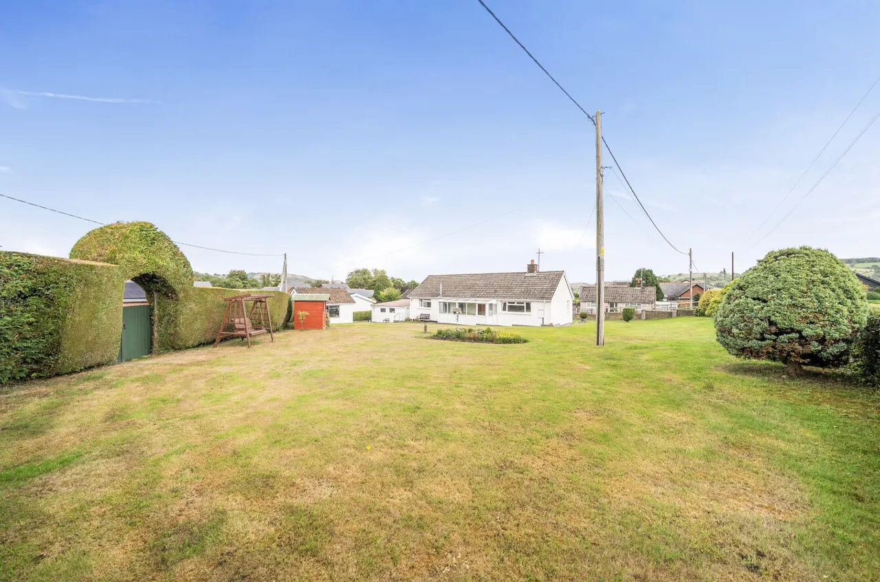 Lon Talgarth, Trefeglwys, photo 17