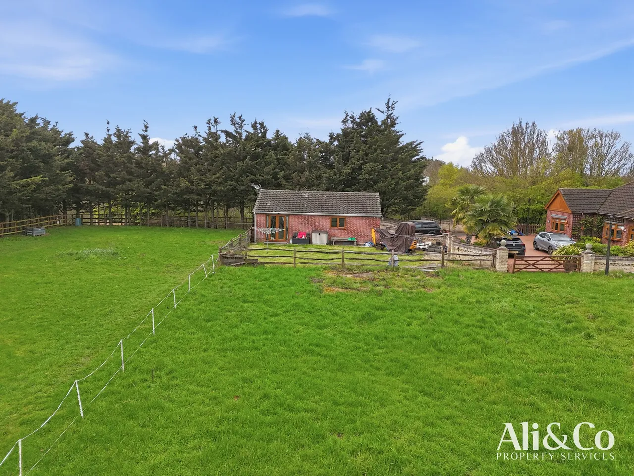 North Stifford, Essex, RM16 3NP, photo 14