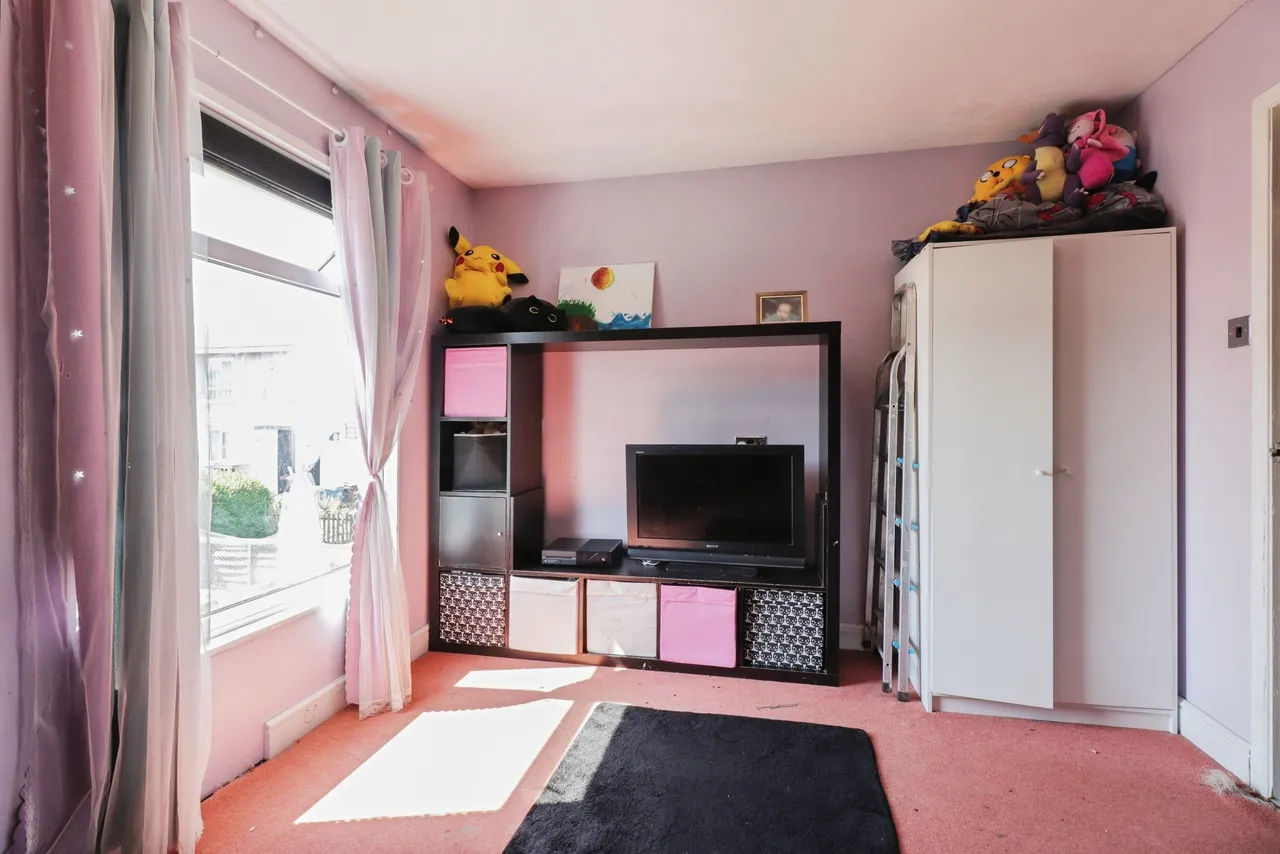 Hazlebarrow Crescent, Sheffield, photo 10