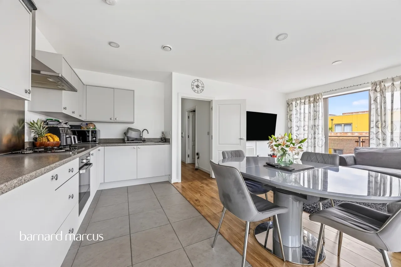 Nihill Place, Croydon, photo 11
