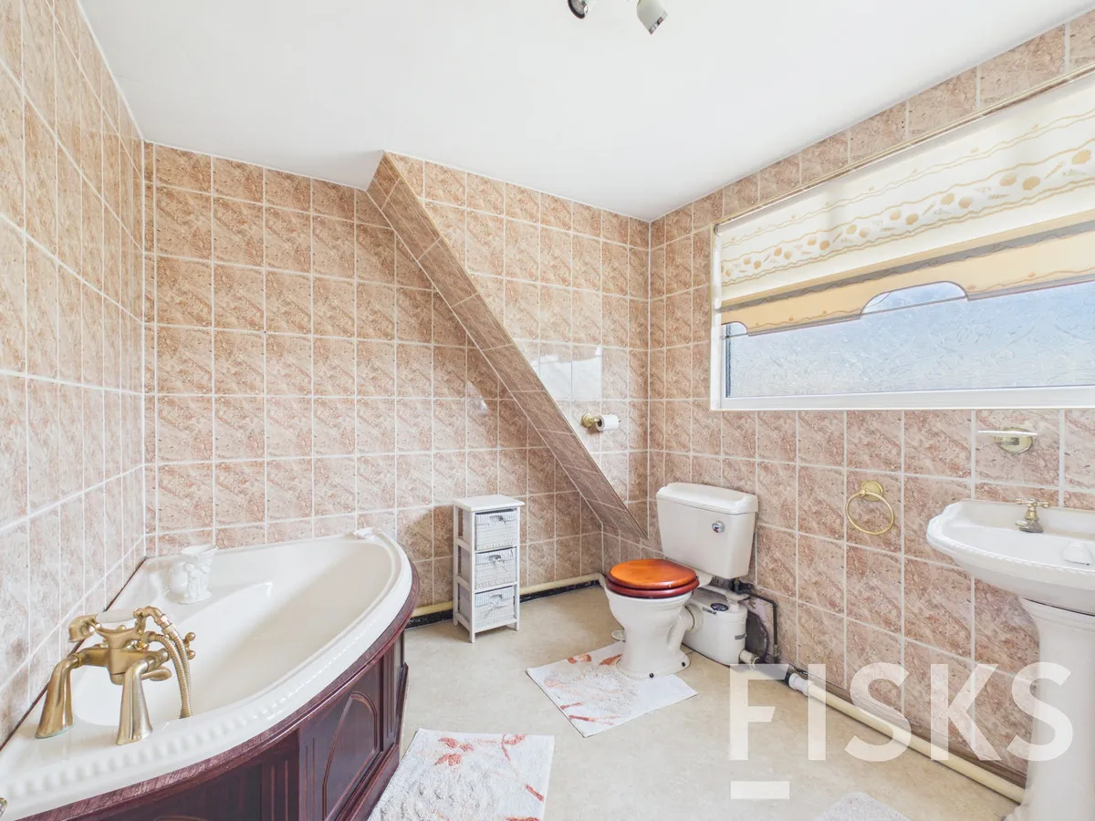 Romsey Road, Benfleet, SS7, photo 14