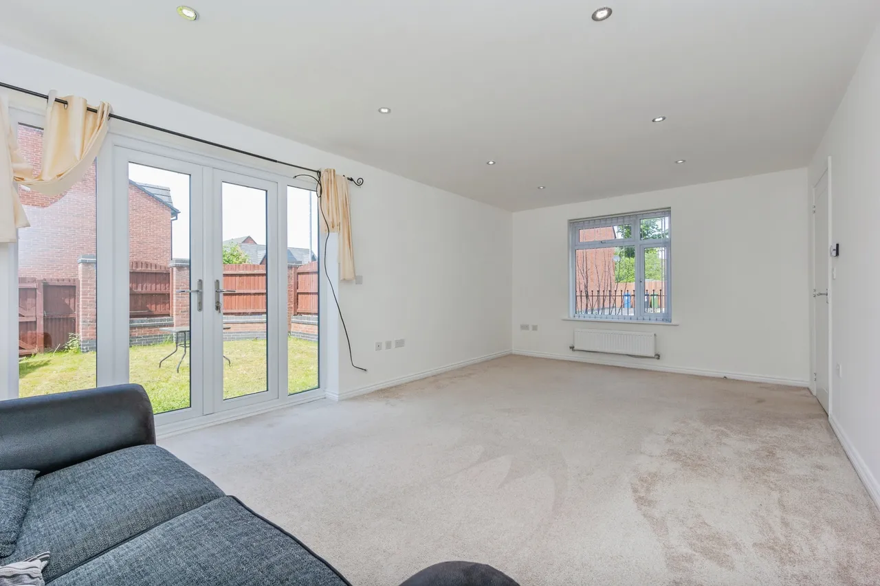 Thorn Way, Audenshaw, M34, photo 3