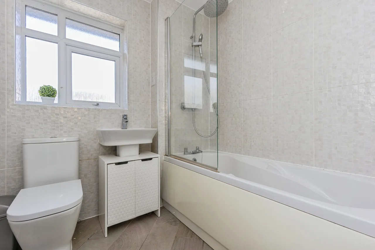 Thorn Way, Audenshaw, M34, photo 8