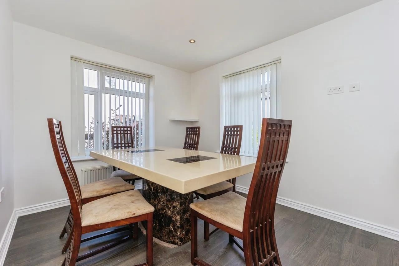 Thorn Way, Audenshaw, M34, photo 5