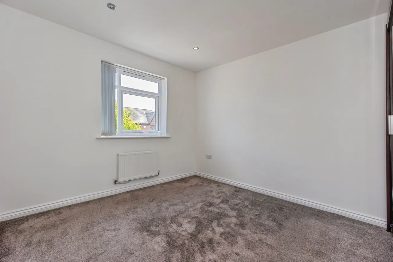 Thorn Way, Audenshaw, M34, photo 13