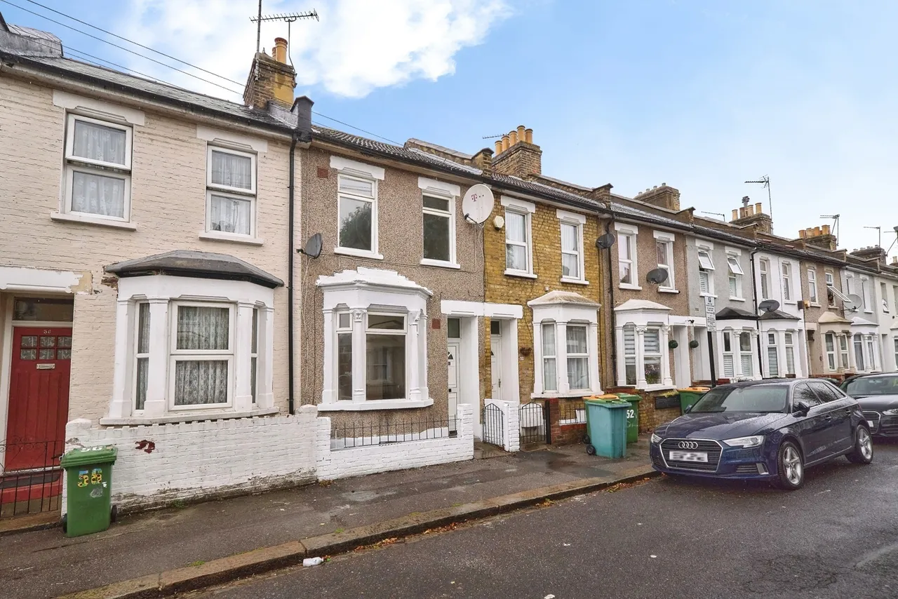 Tavistock Road, London, E15, photo 18